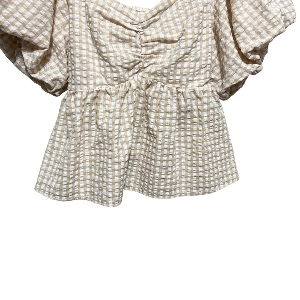 Old Navy Women Cottage Gingham Peplum Top L Tan\ Smocked‎ Milkmaid Puff Sleeve
